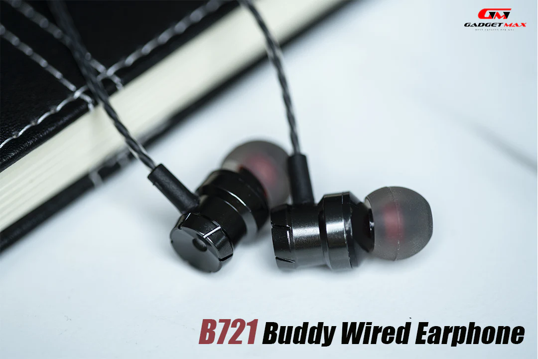 GADGET MAX B721 3.5MM IN-EAR UNIVERSAL BUDDY EARPHONE WITH MIC Wired Earphone