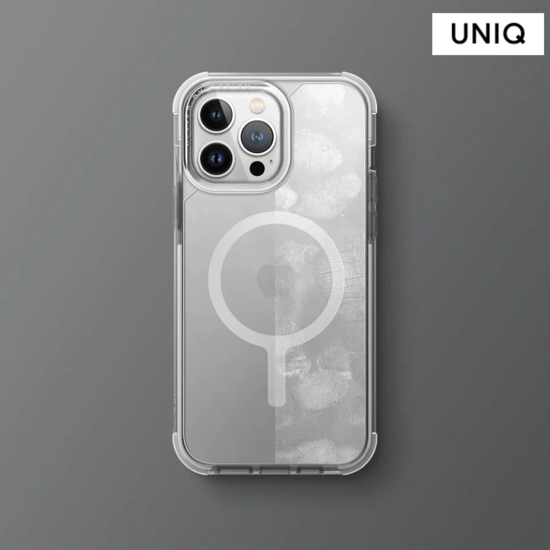 UNIQ iPhone 15 Pro Max Combat Case